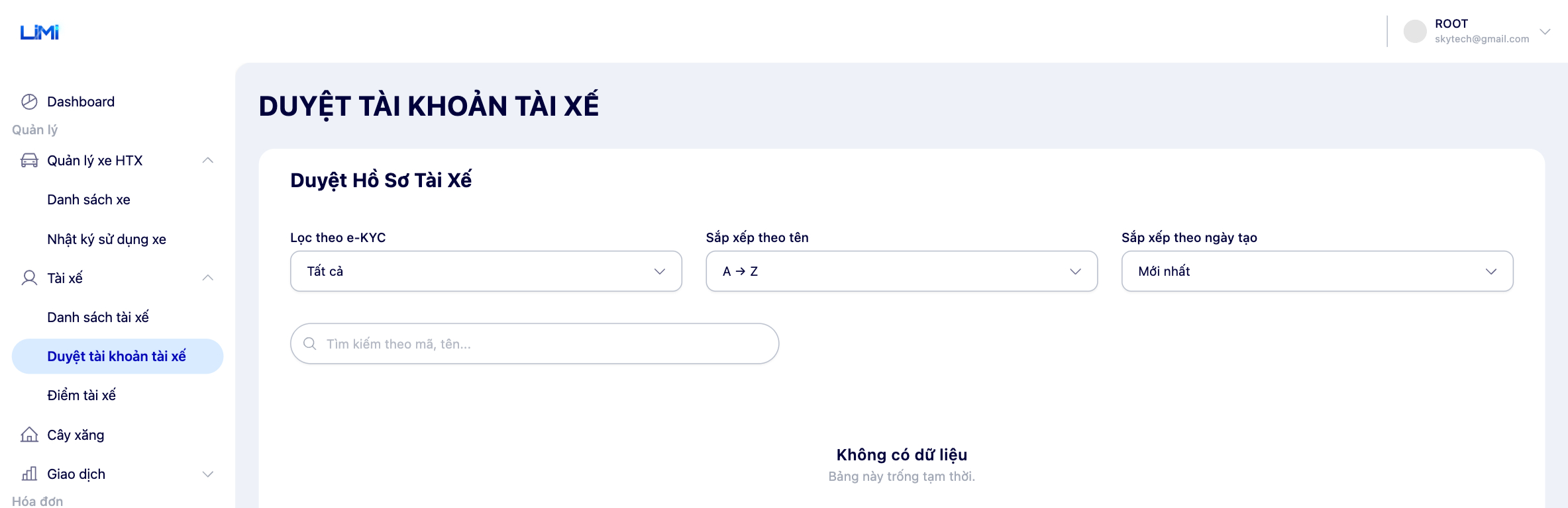 Màn hình duyệt tài khoản tài xế